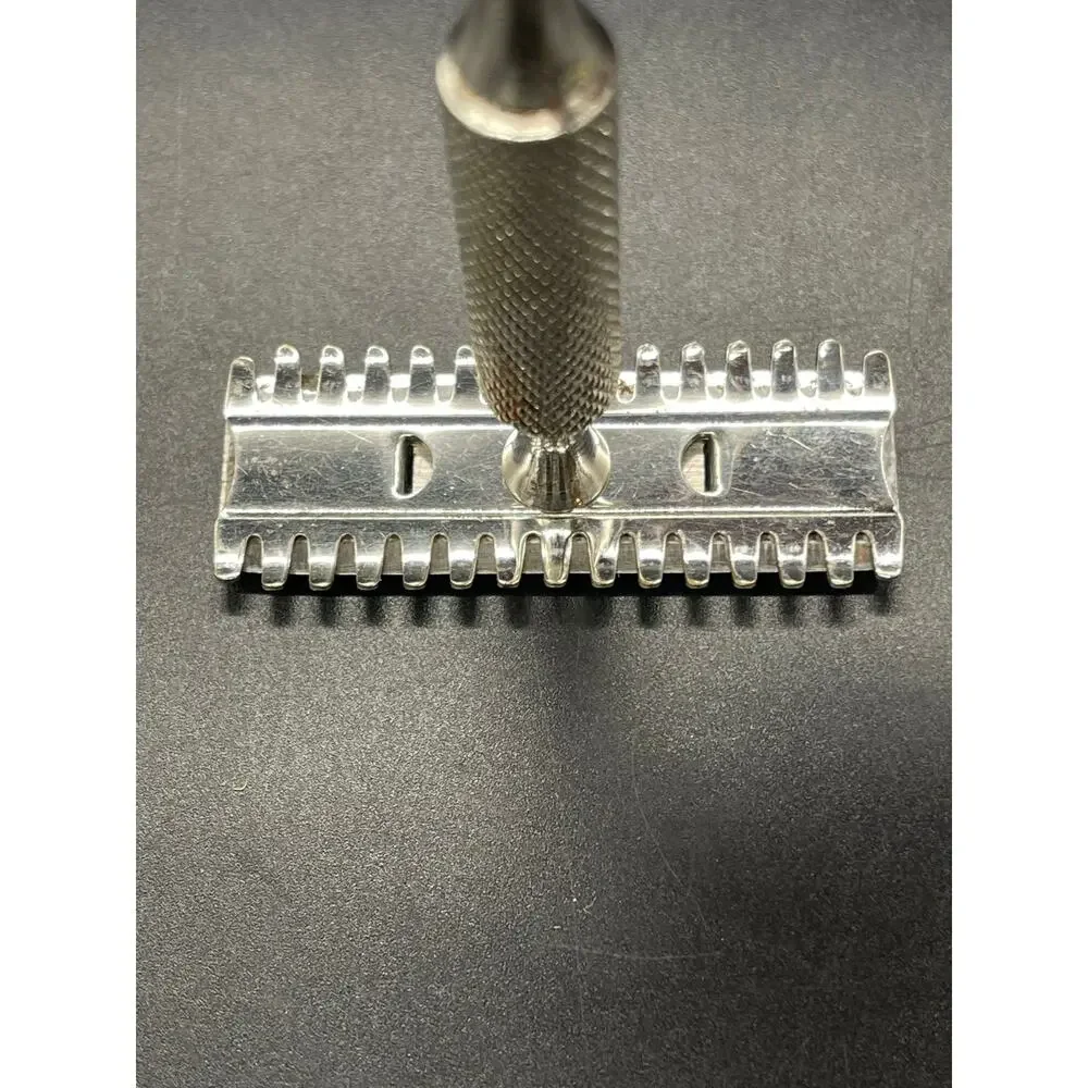 Vintage 1907 Durham Duplex Short Open Comb Double Blade Safety Razor *See Photos